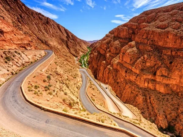 Tour di 4 giorni nel deserto del Marocco da Fes a Marrakech Avventura